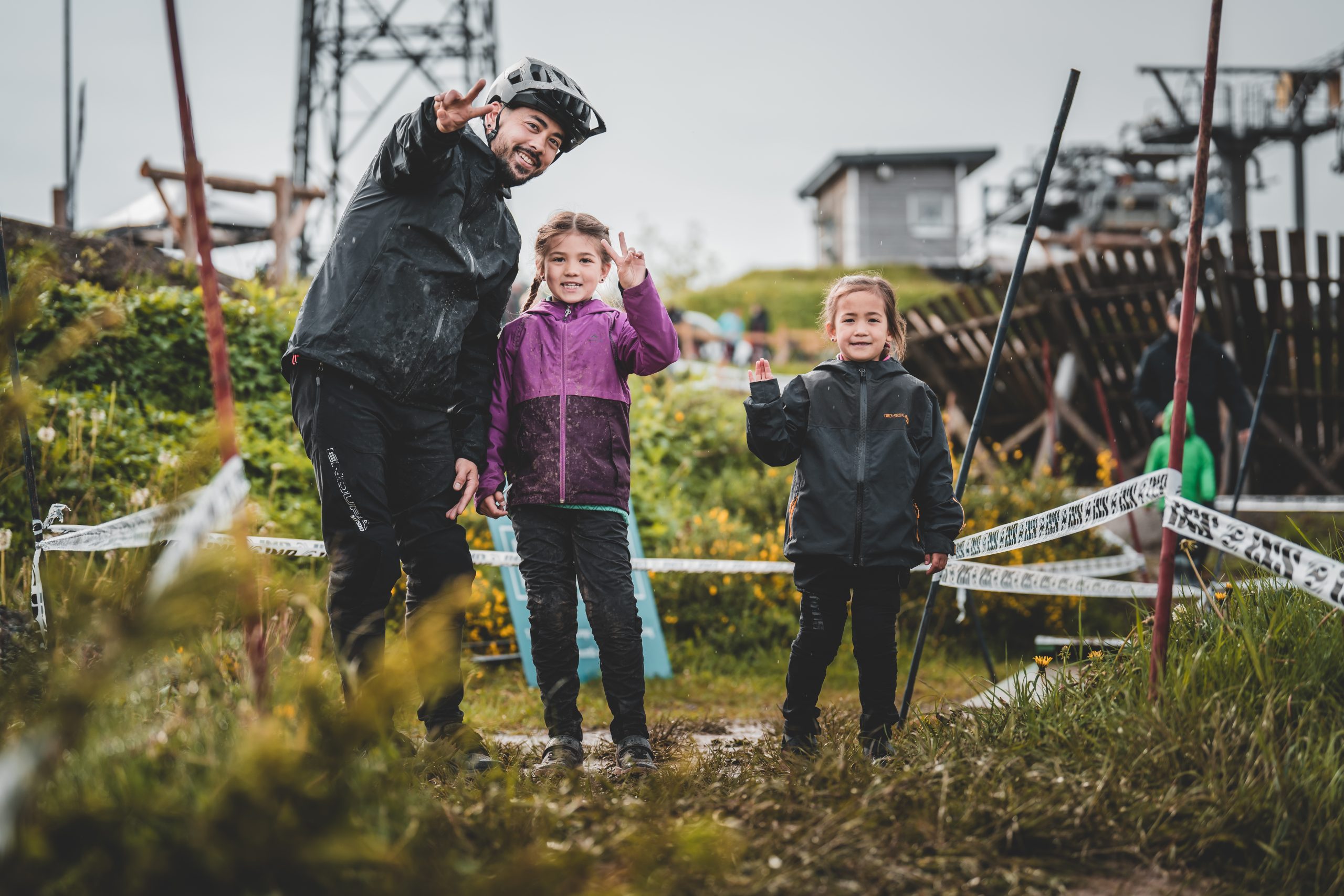 iXS_Dirtmasters_VPACE_Kids_Cup_schnittbilder_14